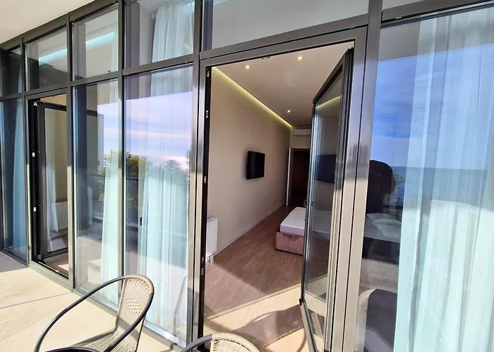 Appartement сучасна з терасою на морі та підземний паркінг *